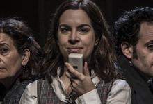 Diario LN destaca obra teatral que recibe al Director del Cervantes
