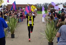 Colorido y participación en el inicio de las Olimpiadas