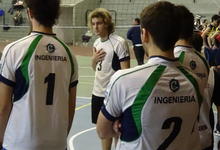El voley ya se disputa en el CCU