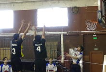 El voley ya se disputa en el CCU
