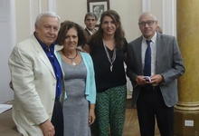 Fotogalería: imágenes de reconocidos junto a las autoridades