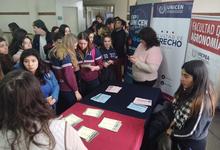 Expo UNICEN convocó a jóvenes en Quequén y el 23 llega al campus Azul