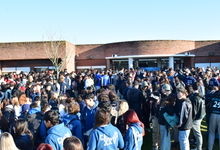 Una multitud en Expo UNICEN para conocer las carreras de su futuro