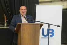 Nuevas aulas para capacitación en UB y entrega de certificados en oficios