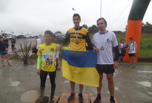 La lluvia no apagó el colorido en el inicio de las Olimpiadas
