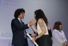 Arte y Económicas diplomaron a graduadas y graduados