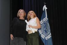 Arte y Económicas diplomaron a graduadas y graduados