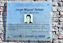 Emotivo homenaje al estudiante del Instituto Superior de Olavarría detenido por la dictadura
