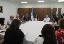 Junto al rector Aba, Ministra y Diputado recorrieron el campus
