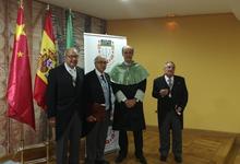 Dr. Lanusse distinguido por Academia de Ciencias Veterinarias en España