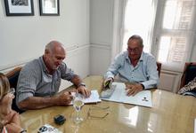 Firma de Convenio: El Área de Género UNICEN capacitará a 3000 agentes Municipales en Tandil