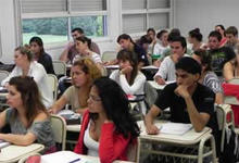 Inscripción para curso semipresencial en Derecho