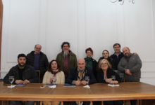 Rector Marcelo Aba firma comodato del Teatro La Fábrica