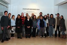 Alumnos de Universidad Barrial visitaron muestra de fotoperiodismo