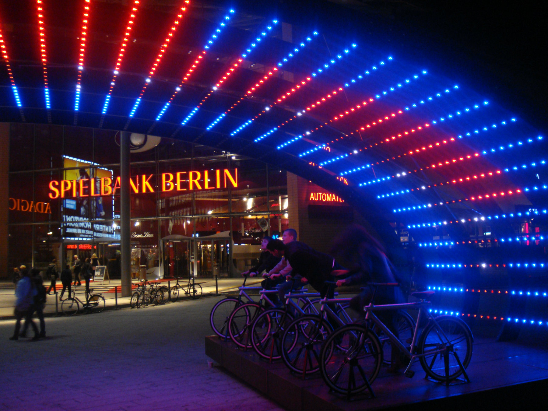   Instalaciones de Light Art, durante el Festival de las Luces 2014, Berlín.